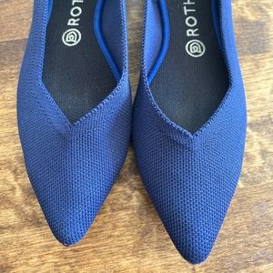 Navy Rothy’s, “the point”